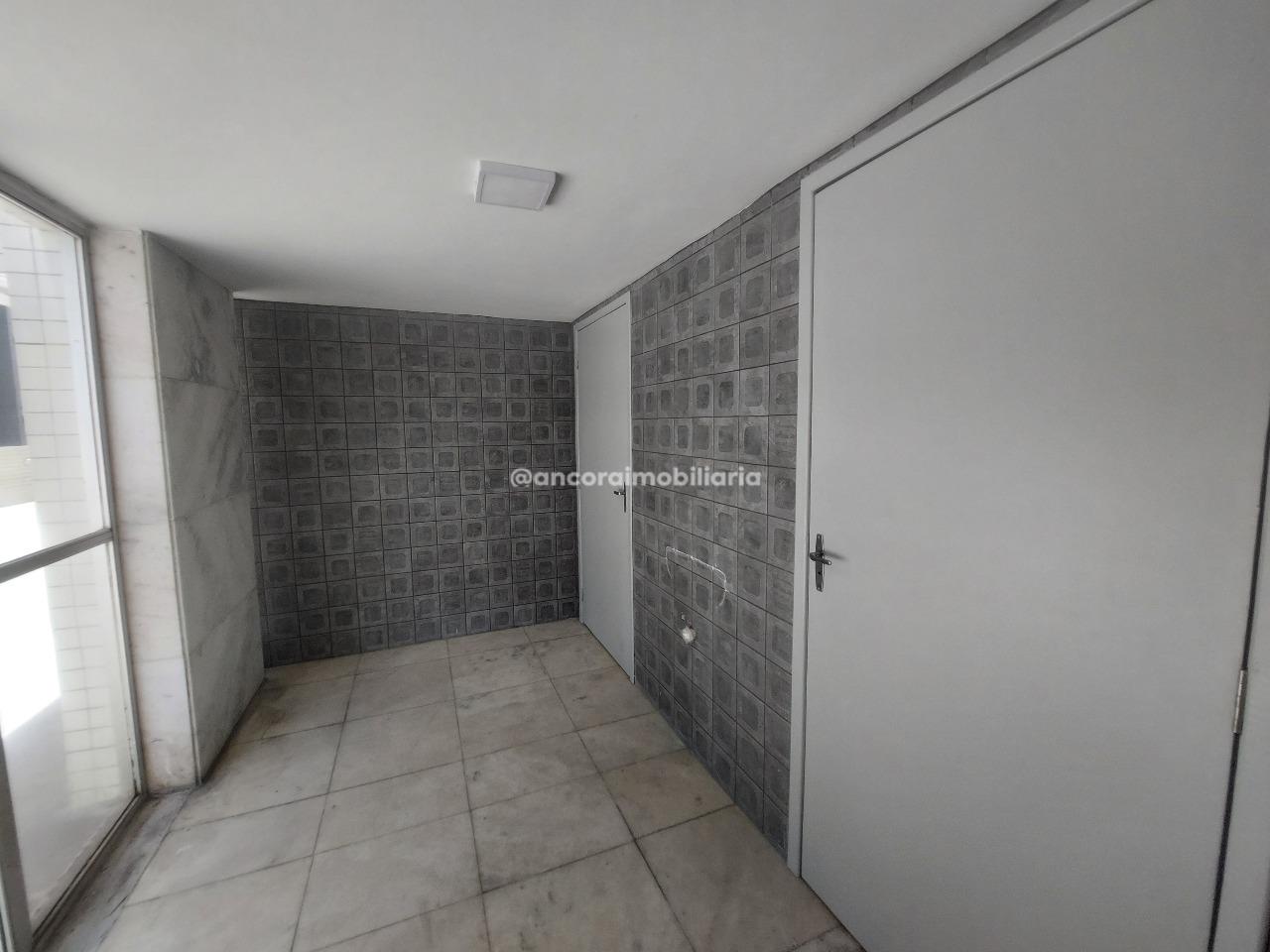 Apartamento à venda no Espinheiro: 