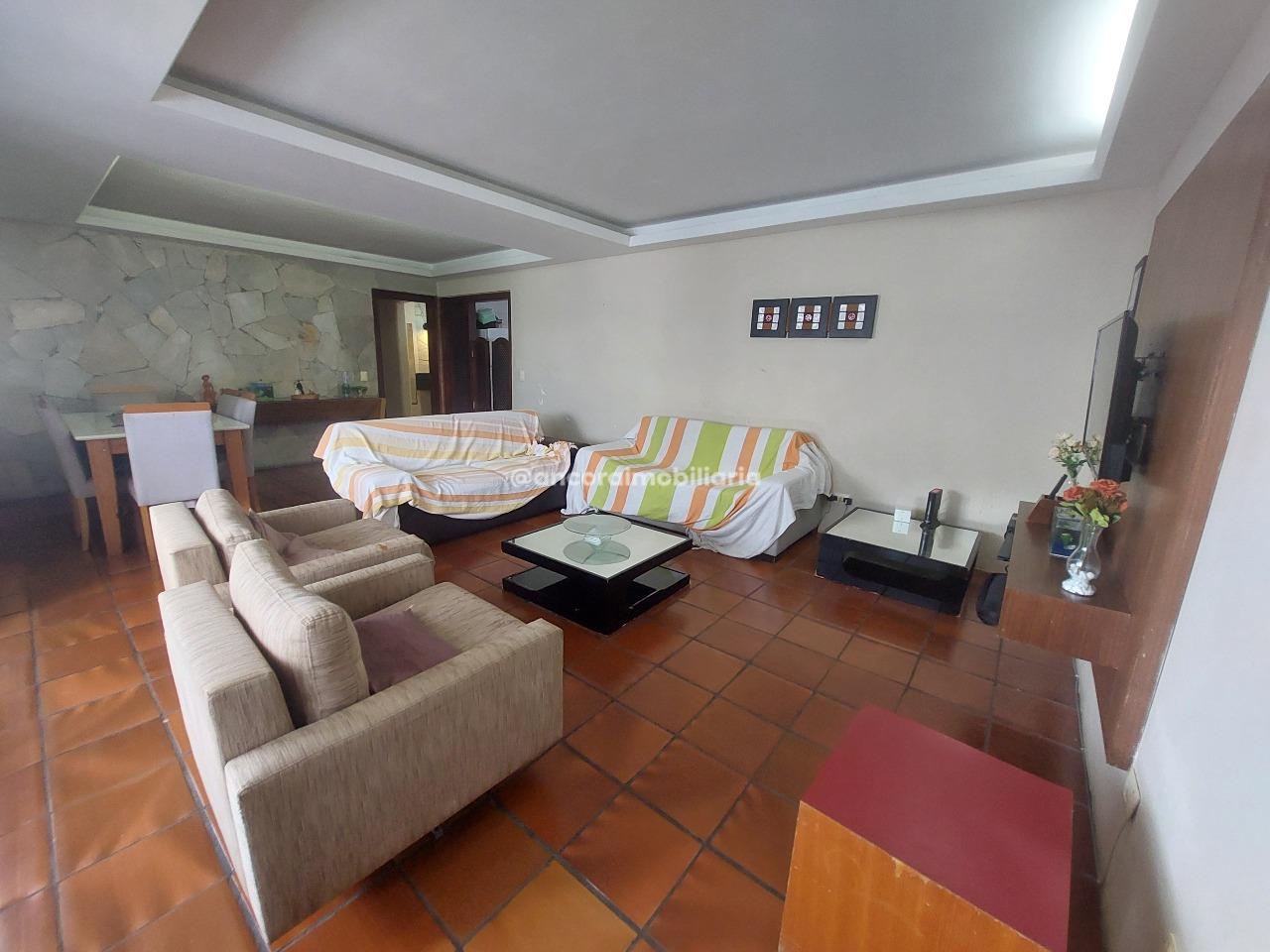 Apartamento à venda no Espinheiro: 