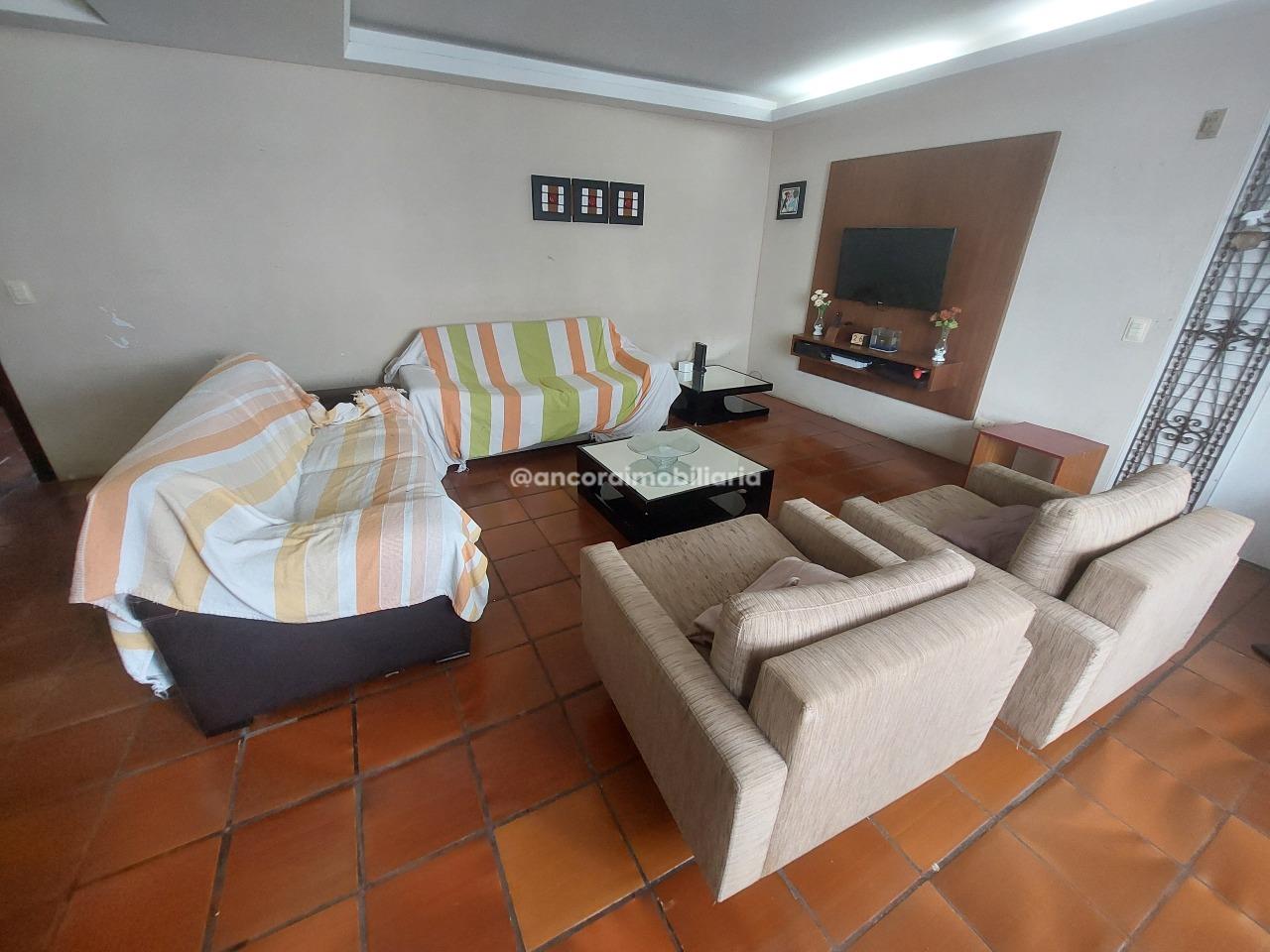 Apartamento à venda no Espinheiro: 