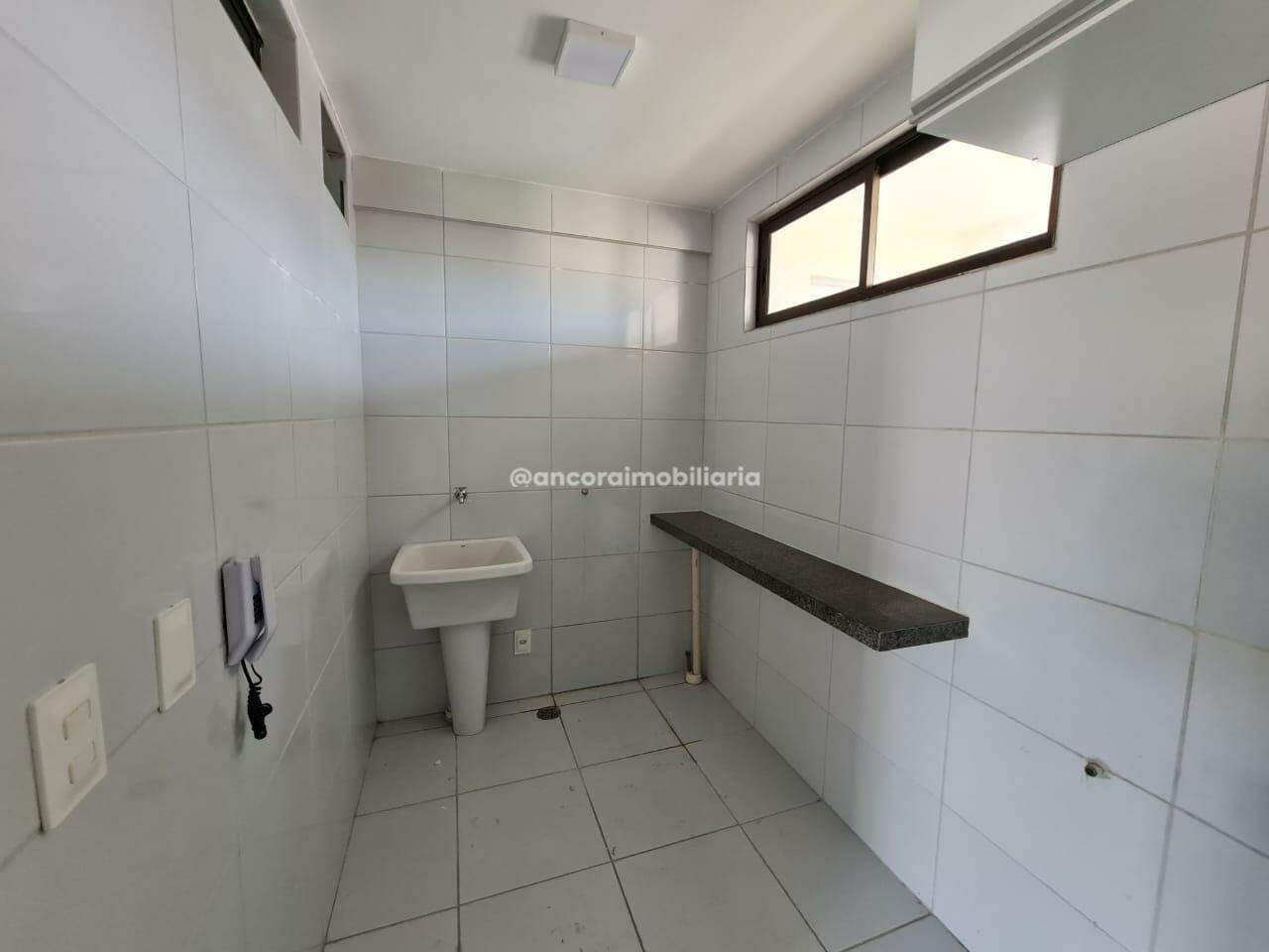 Apartamento à venda no Encruzilhada: 