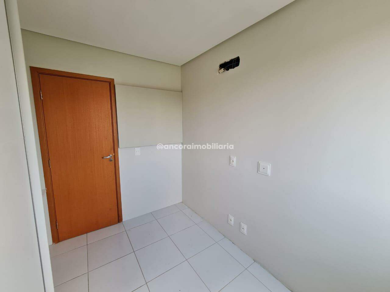 Apartamento à venda no Encruzilhada: 