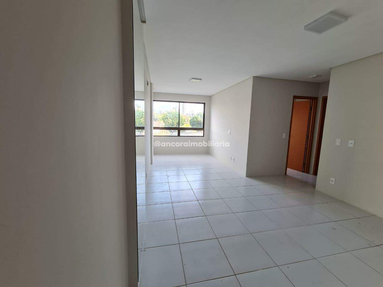 Apartamento à venda no Encruzilhada: 