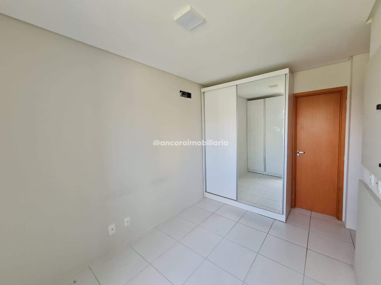 Apartamento à venda no Encruzilhada: 