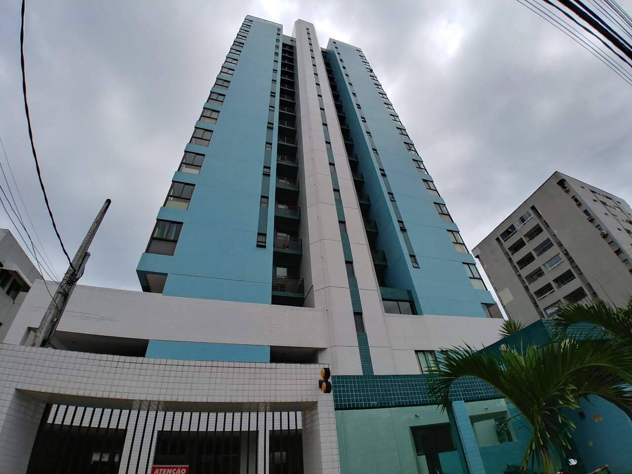 Apartamento para aluguel no Candeias: 