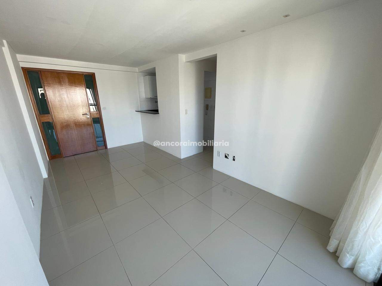 Apartamento para aluguel no Candeias: 