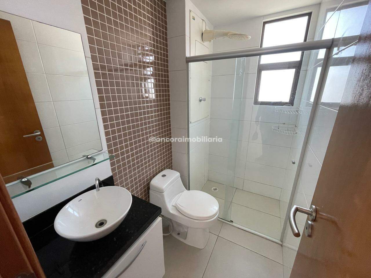 Apartamento para aluguel no Candeias: 