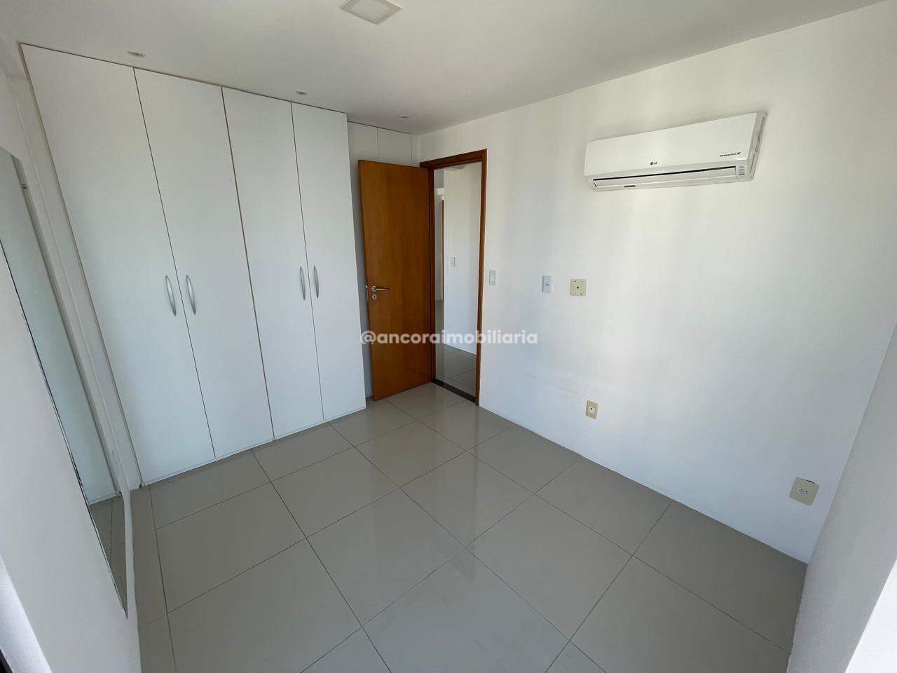 Apartamento para aluguel no Candeias: 