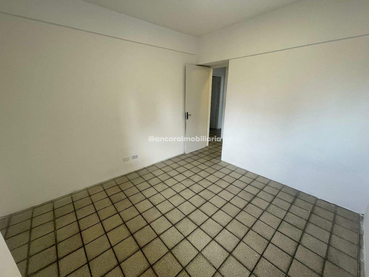 Apartamento para aluguel no Graças: 