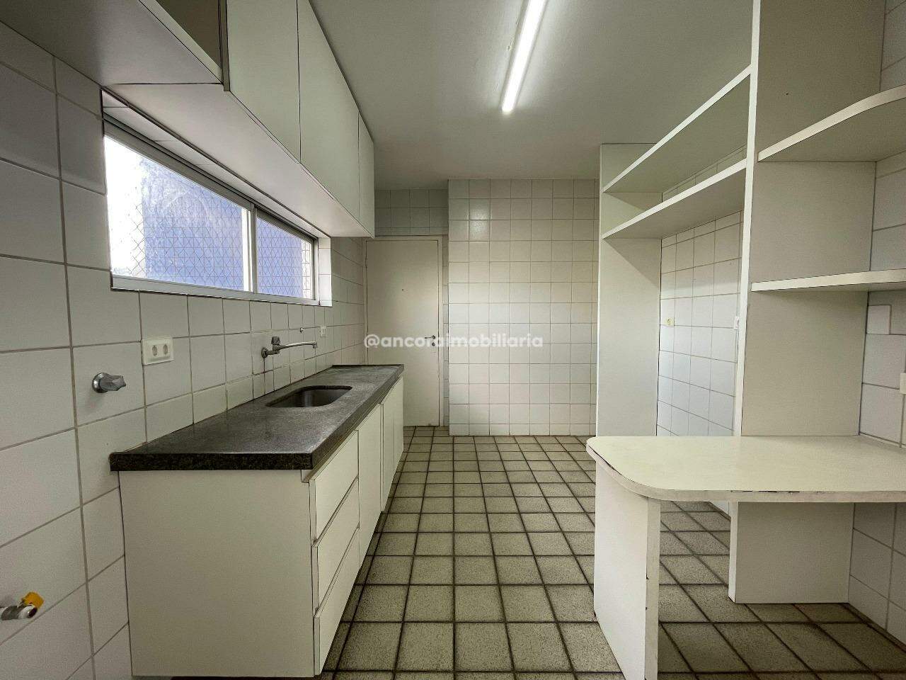 Apartamento para aluguel no Graças: 
