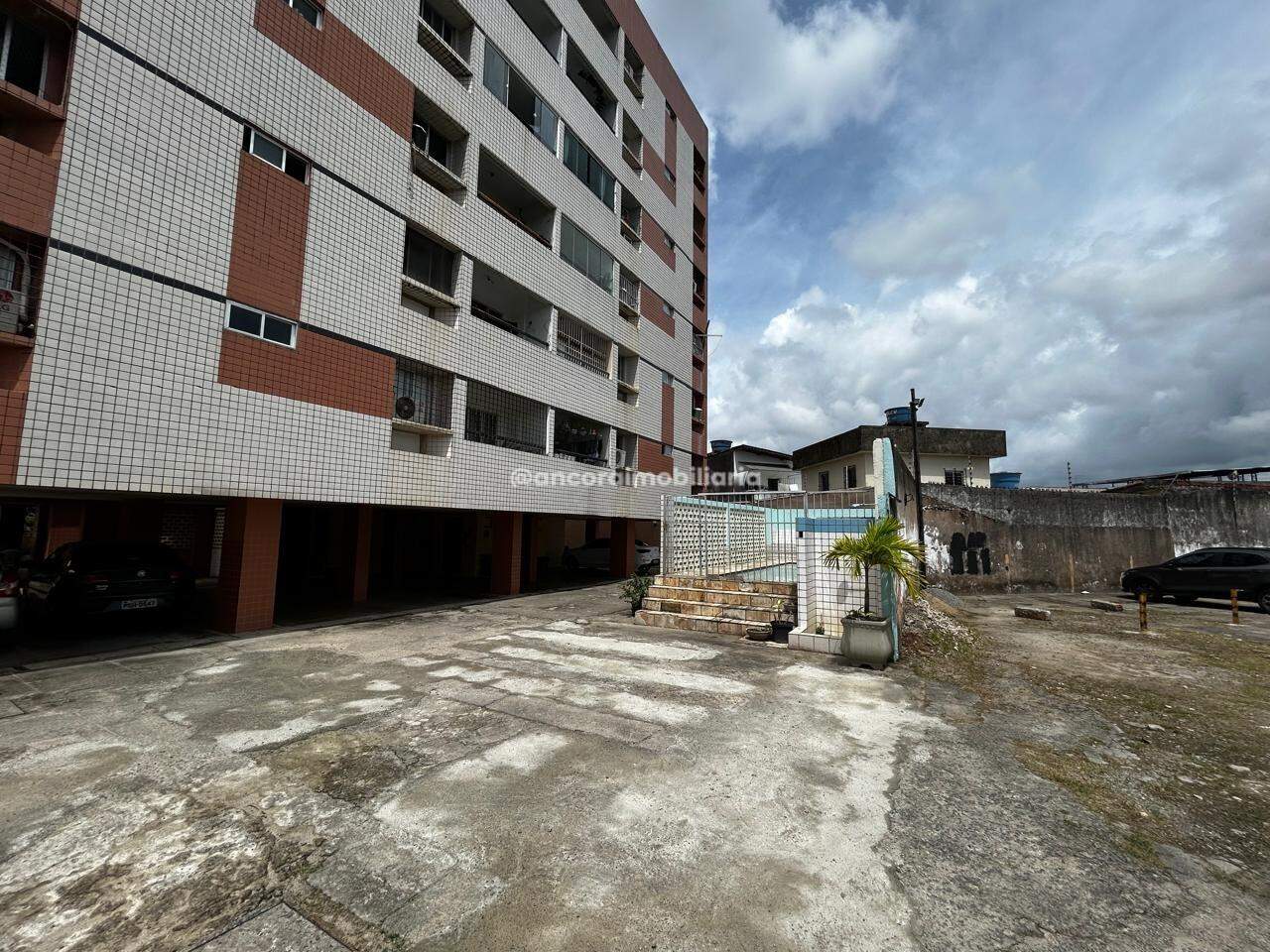 Apartamento à venda no Varzea: 