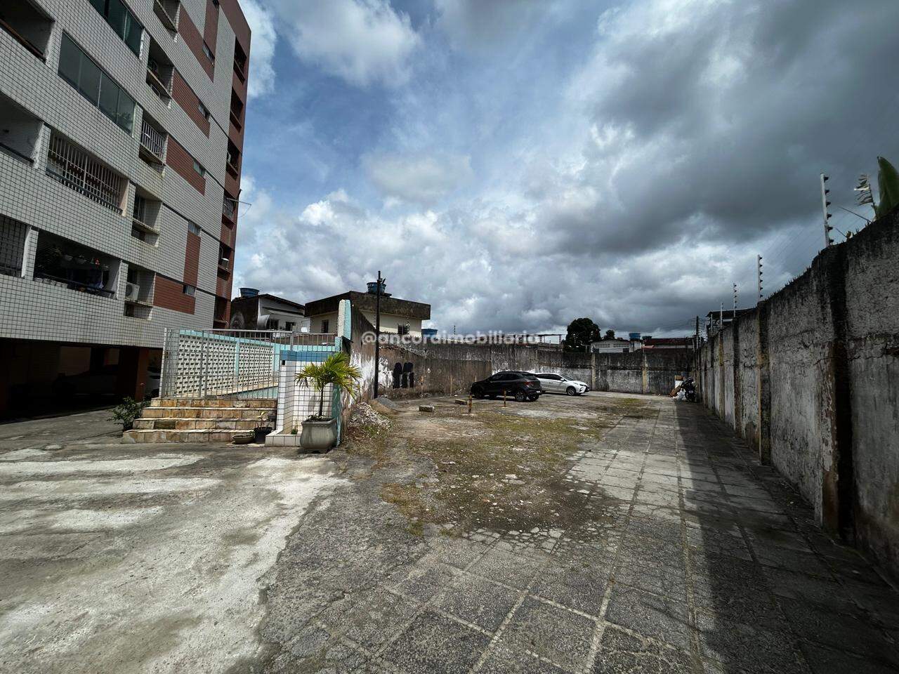Apartamento à venda no Varzea: 