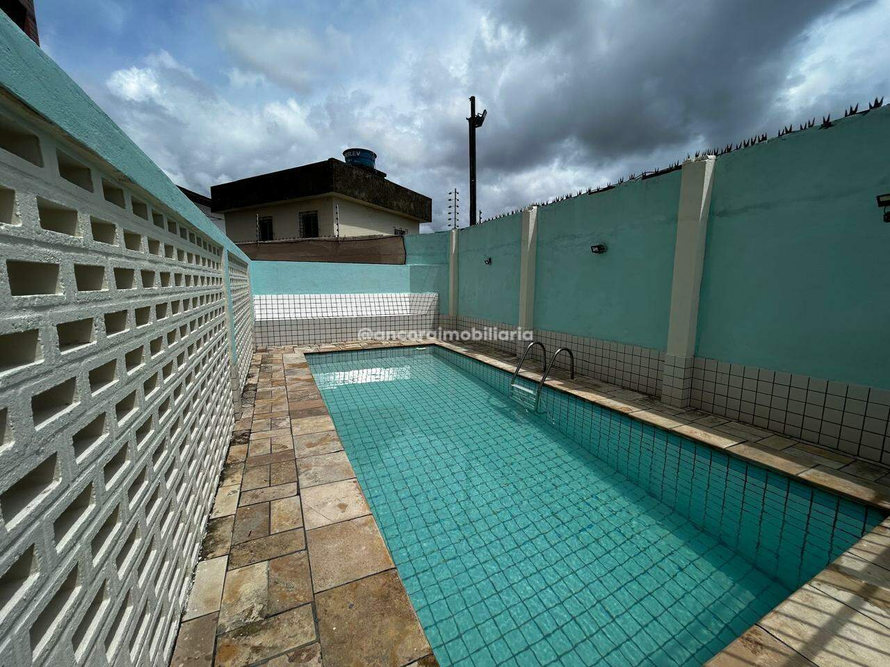 Apartamento à venda no Varzea: 