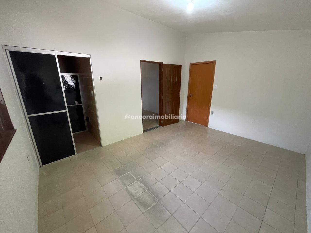 Casa para aluguel no Campo Grande: 