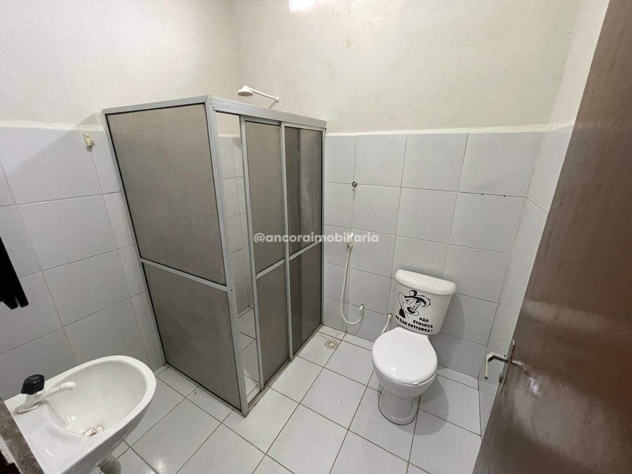 Casa para aluguel no Campo Grande: 