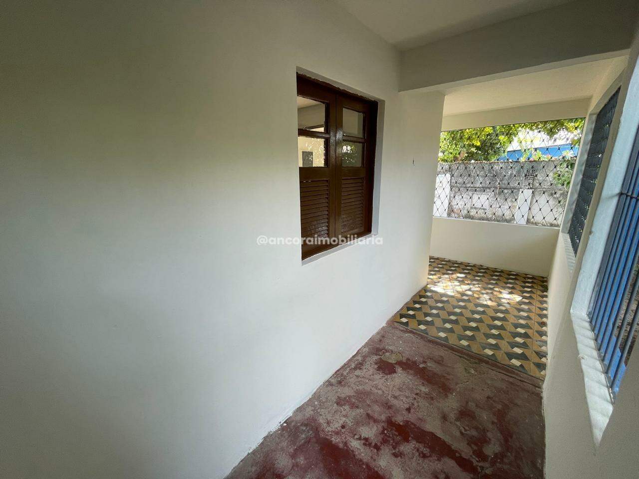 Casa para aluguel no Campo Grande: 