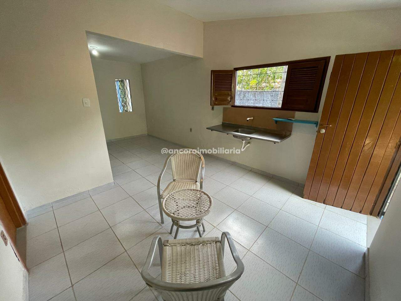 Casa para aluguel no Campo Grande: 