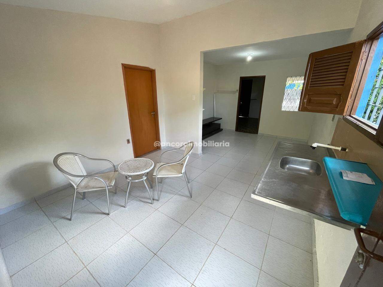 Casa para aluguel no Campo Grande: 