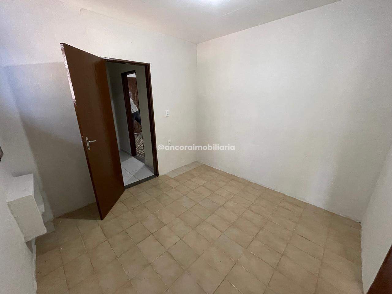 Casa para aluguel no Campo Grande: 