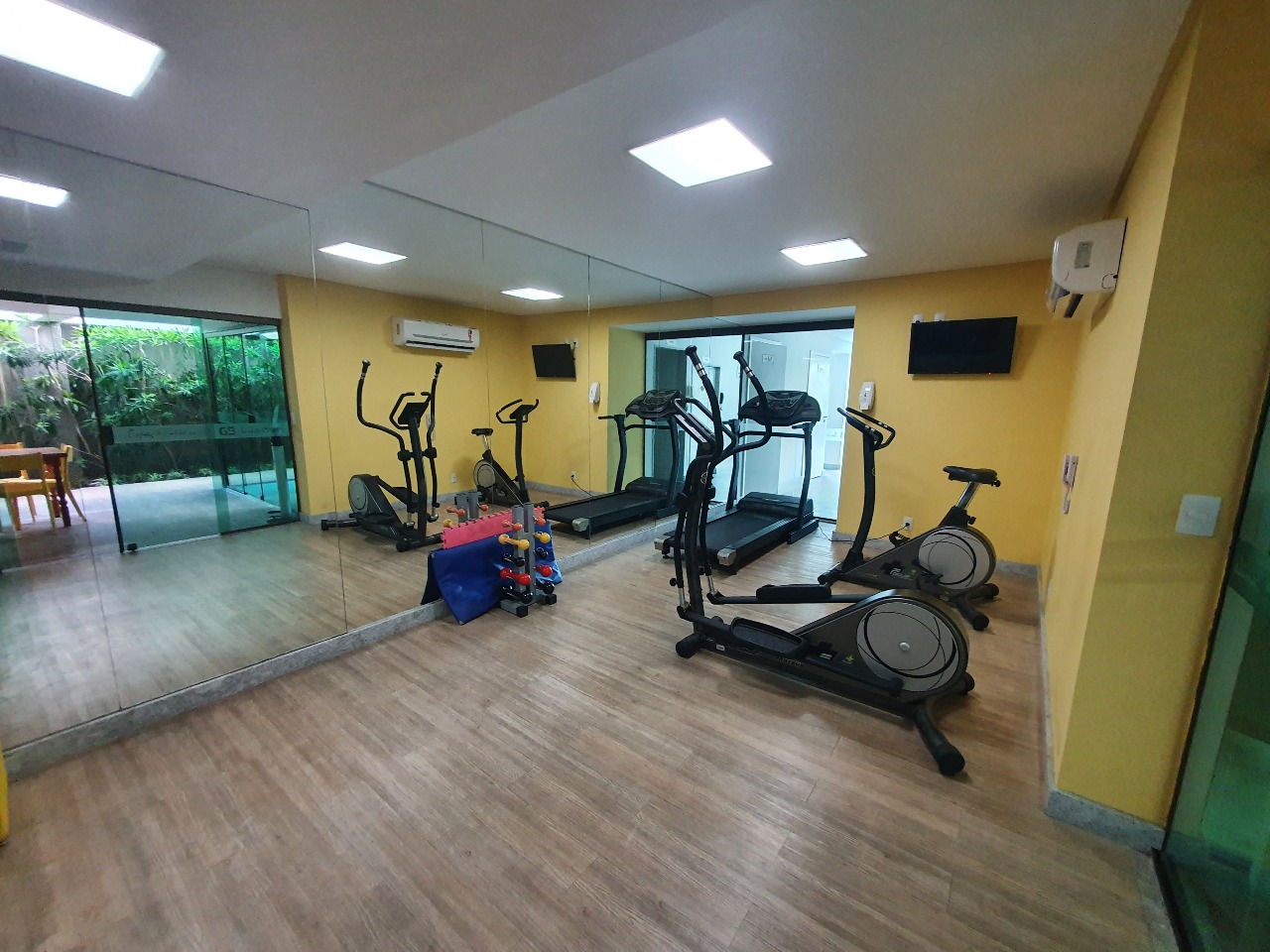 Apartamento para aluguel no Madalena: 