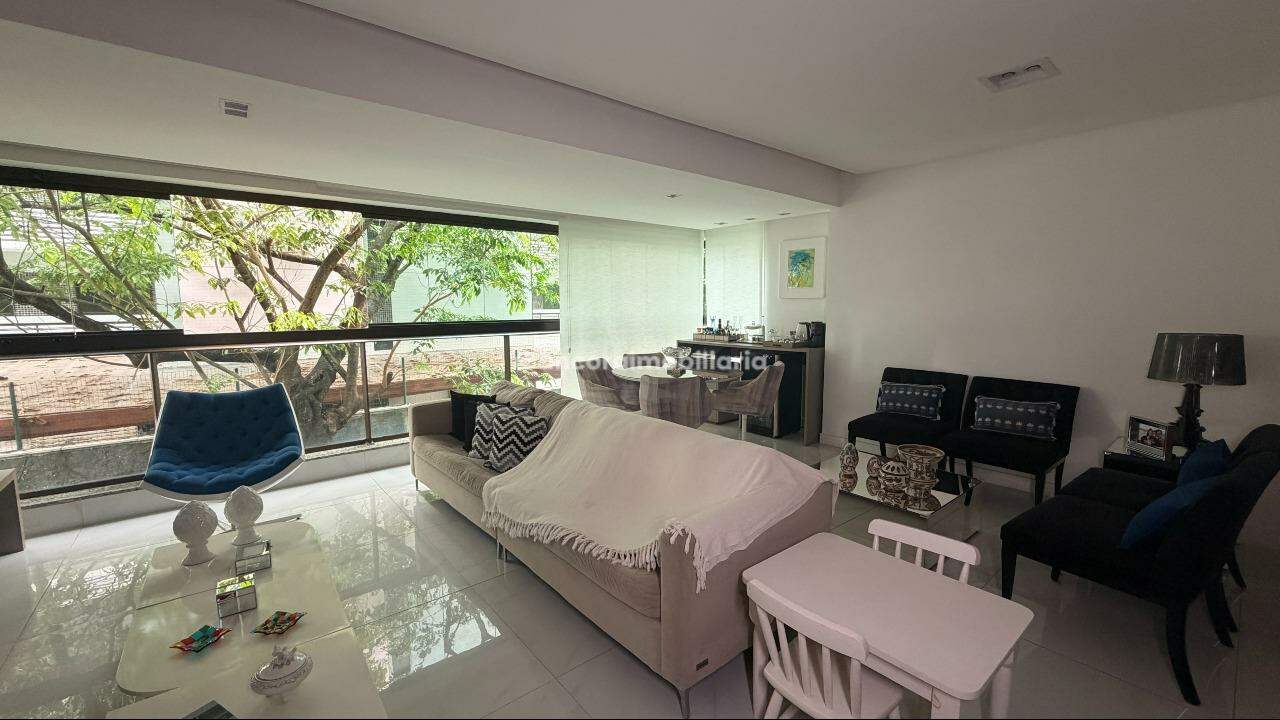 Apartamento à venda no Monteiro: 