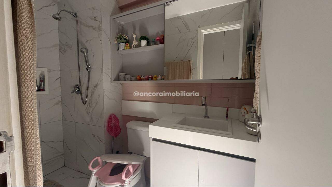 Apartamento à venda no Monteiro: 