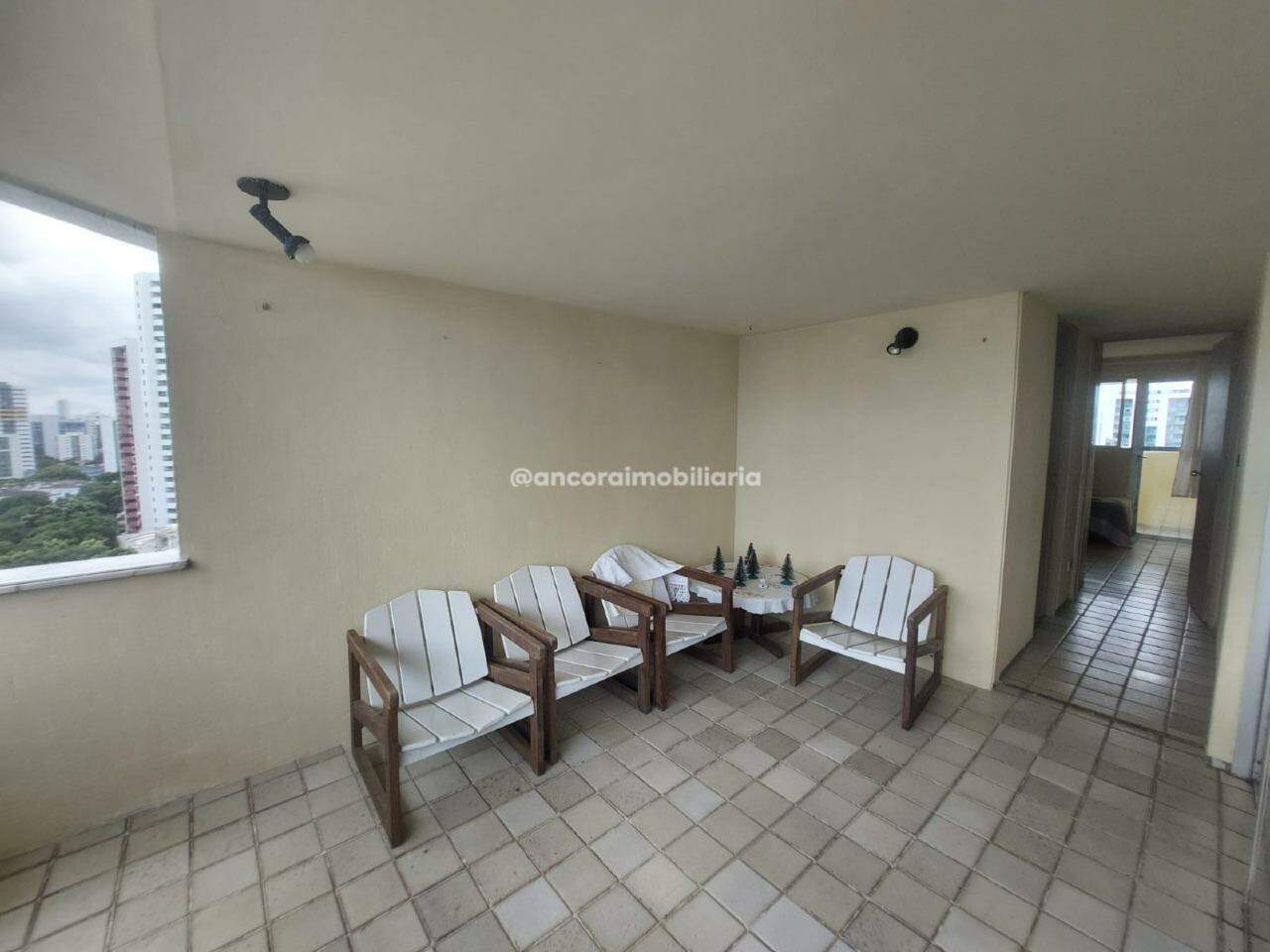 Apartamento à venda no Graças: 