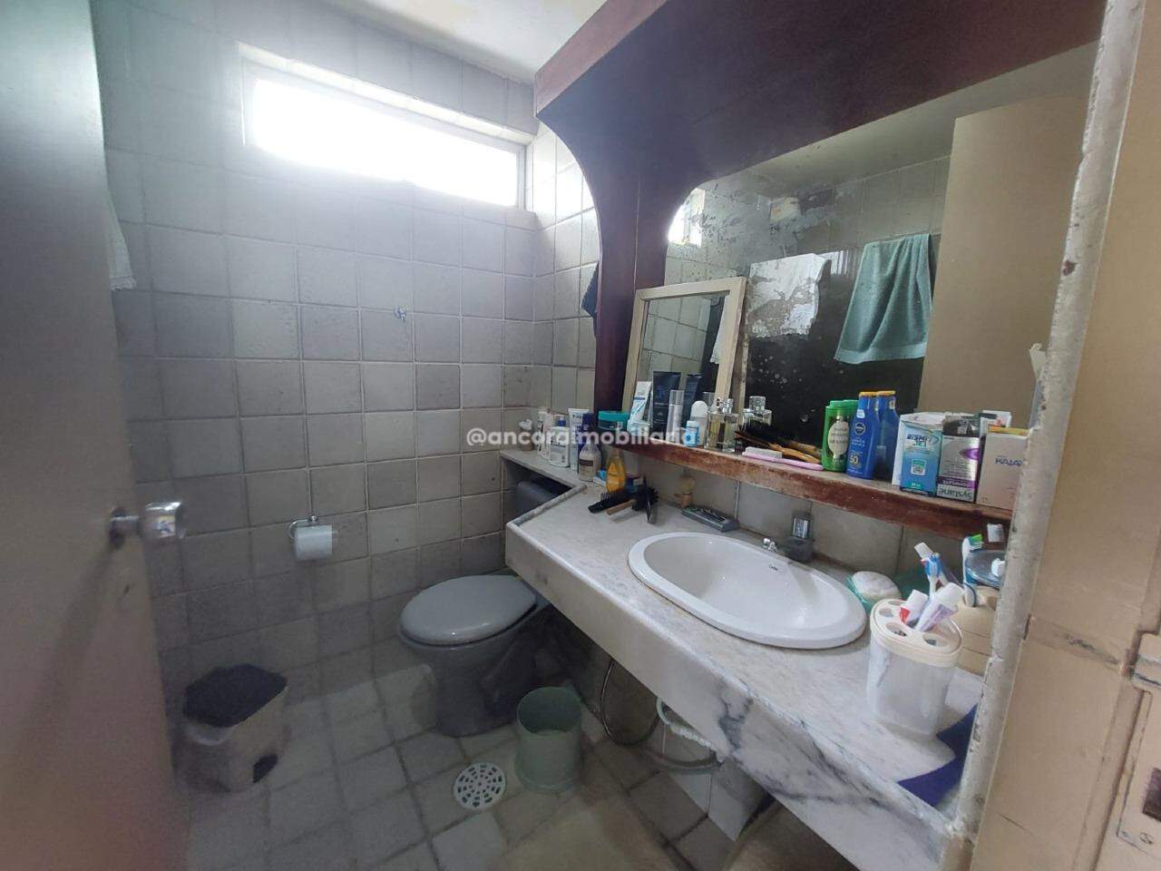 Apartamento à venda no Graças: 