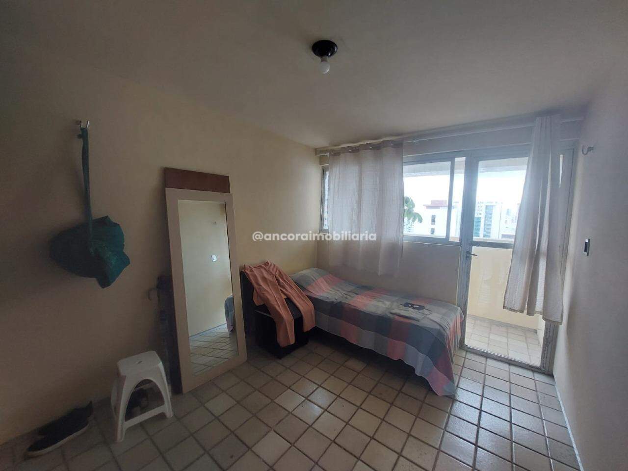 Apartamento à venda no Graças: 