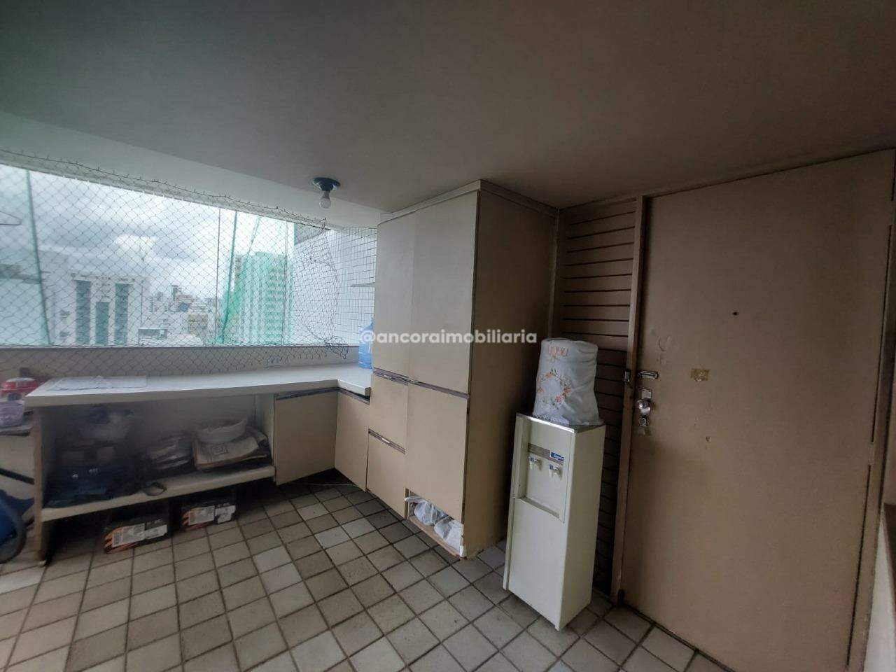 Apartamento à venda no Graças: 