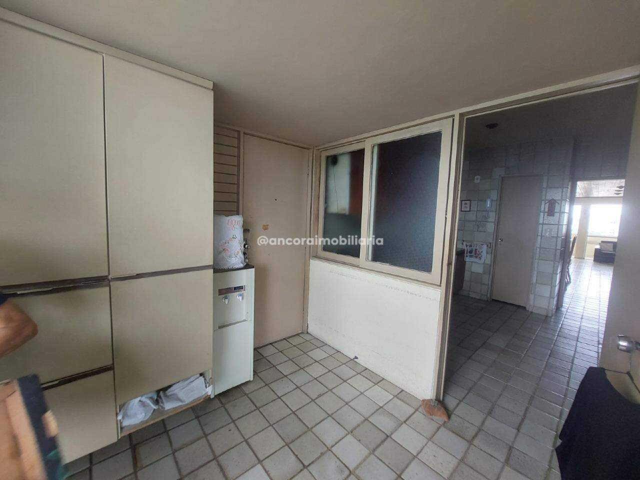 Apartamento à venda no Graças: 