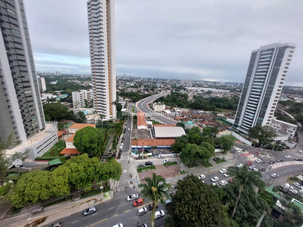 Apartamento à venda no Monteiro: 