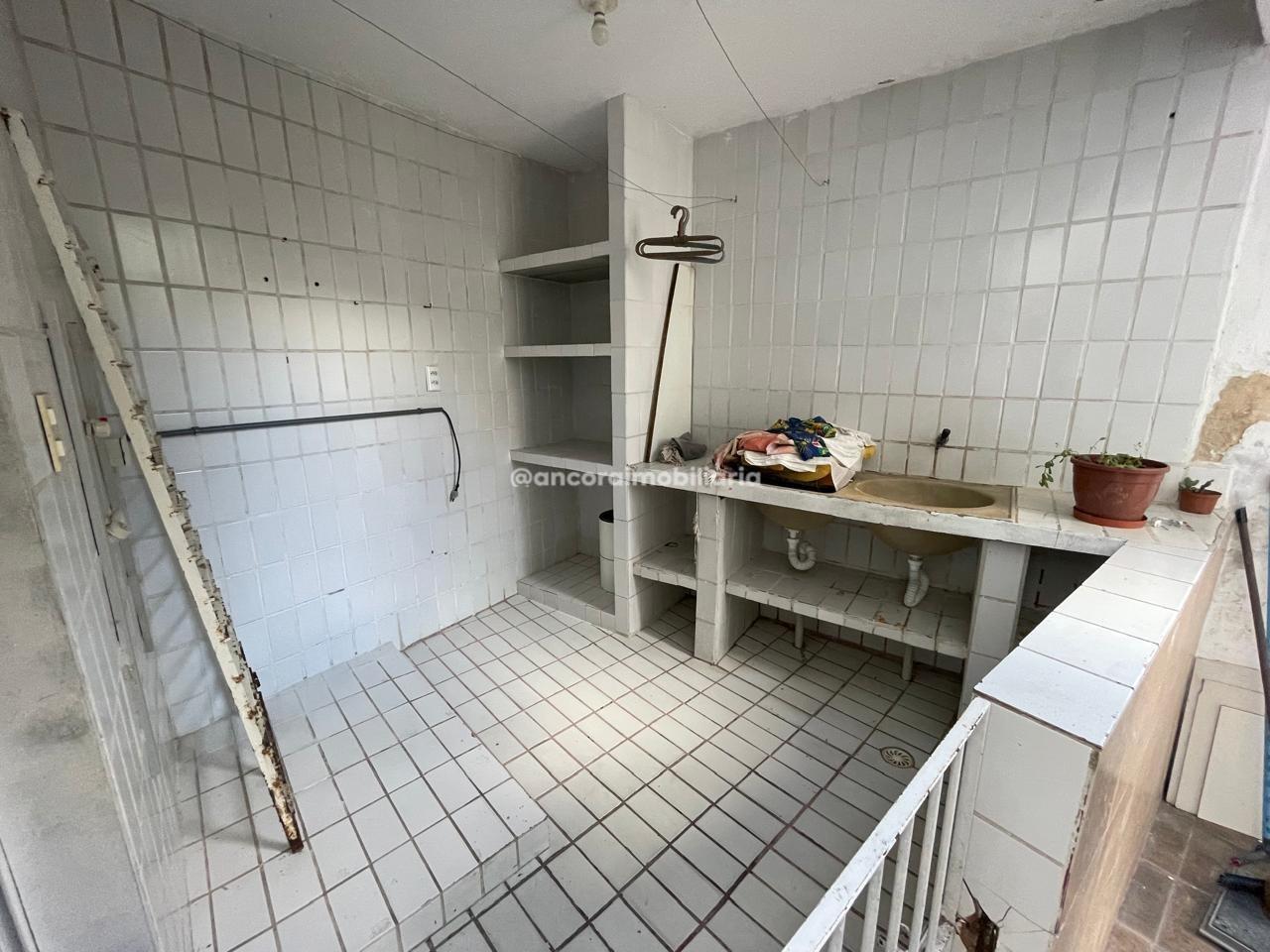 Casa Comercial para aluguel no Prado: 