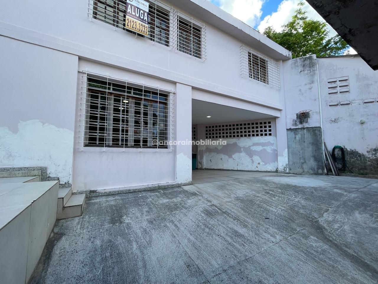 Casa Comercial para aluguel no Prado: 