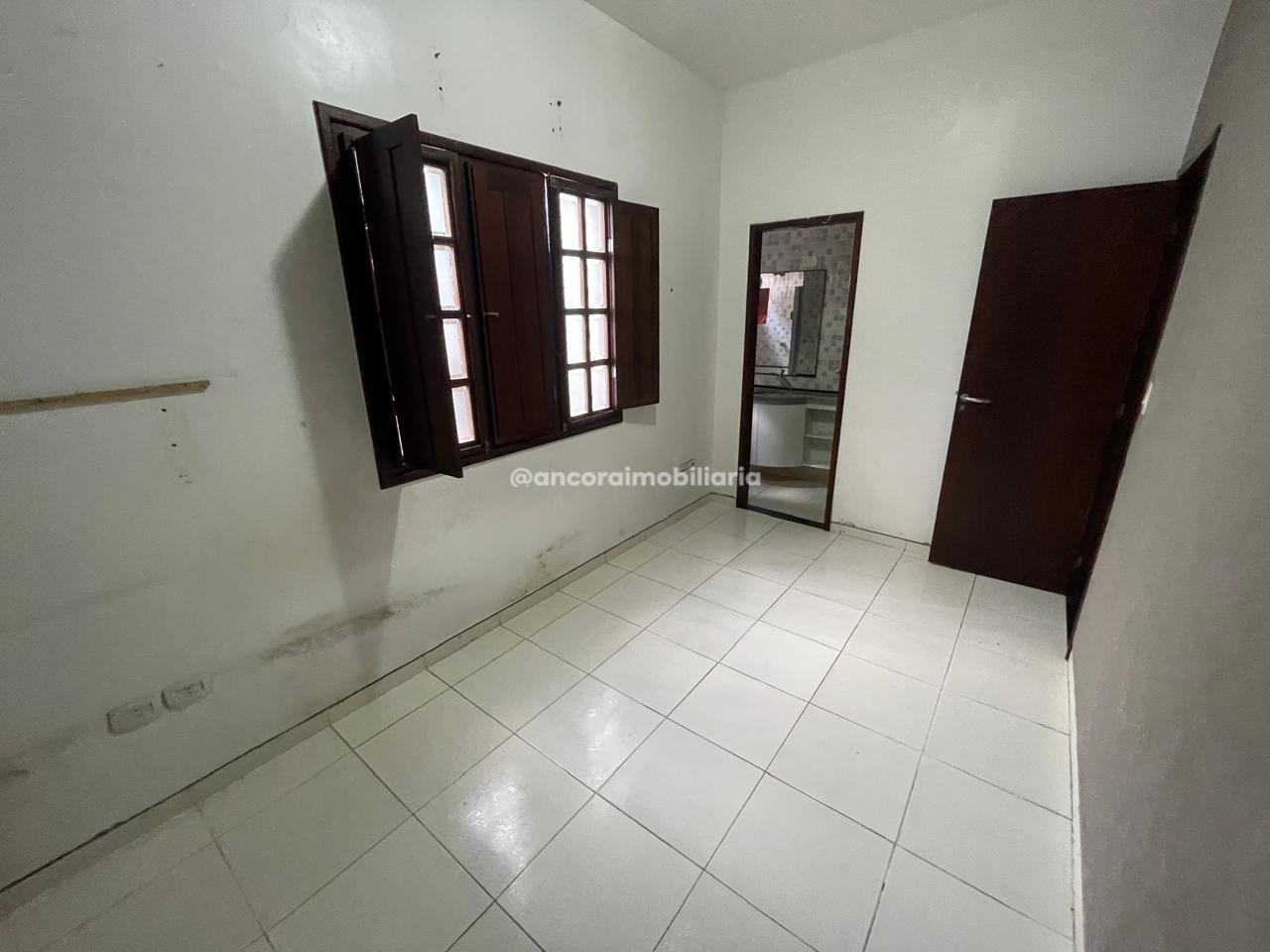 Casa Comercial para aluguel no Prado: 