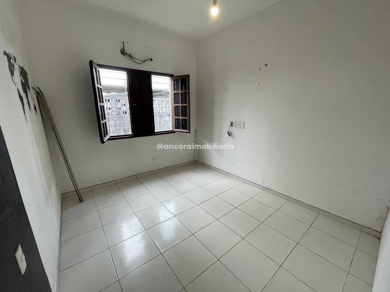 Casa Comercial para aluguel no Prado: 