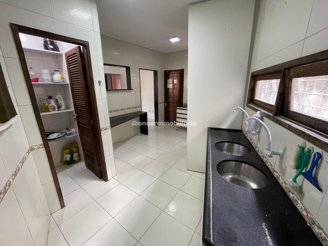 Casa Comercial para aluguel no Prado: 