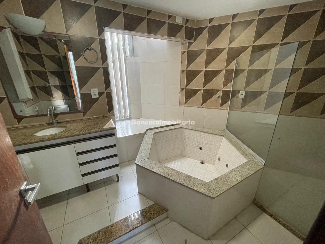 Casa Comercial para aluguel no Prado: 