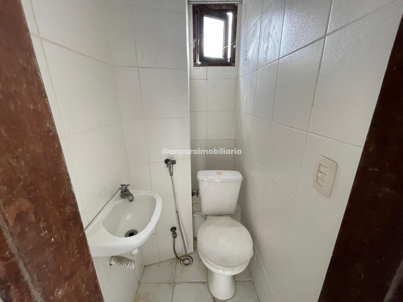 Casa Comercial para aluguel no Prado: 