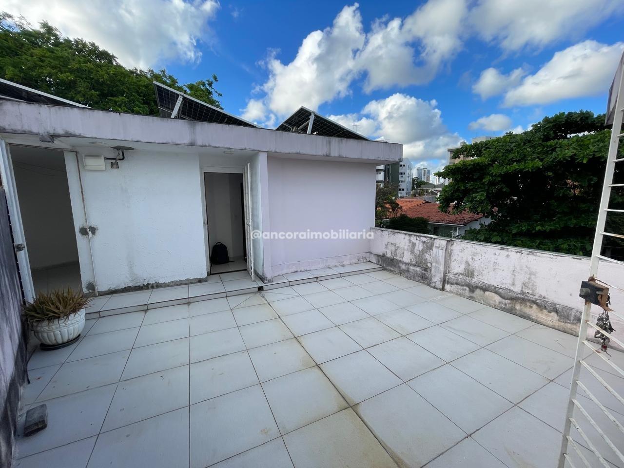 Casa Comercial para aluguel no Prado: 