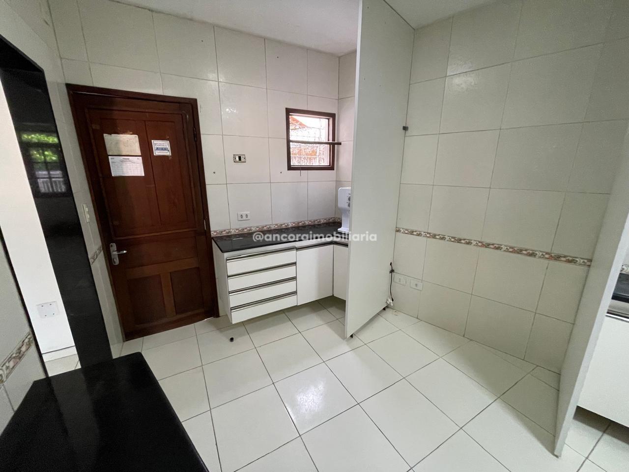 Casa Comercial para aluguel no Prado: 