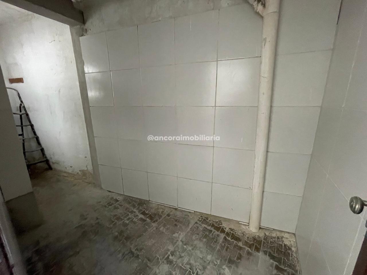 Casa Comercial para aluguel no Prado: 