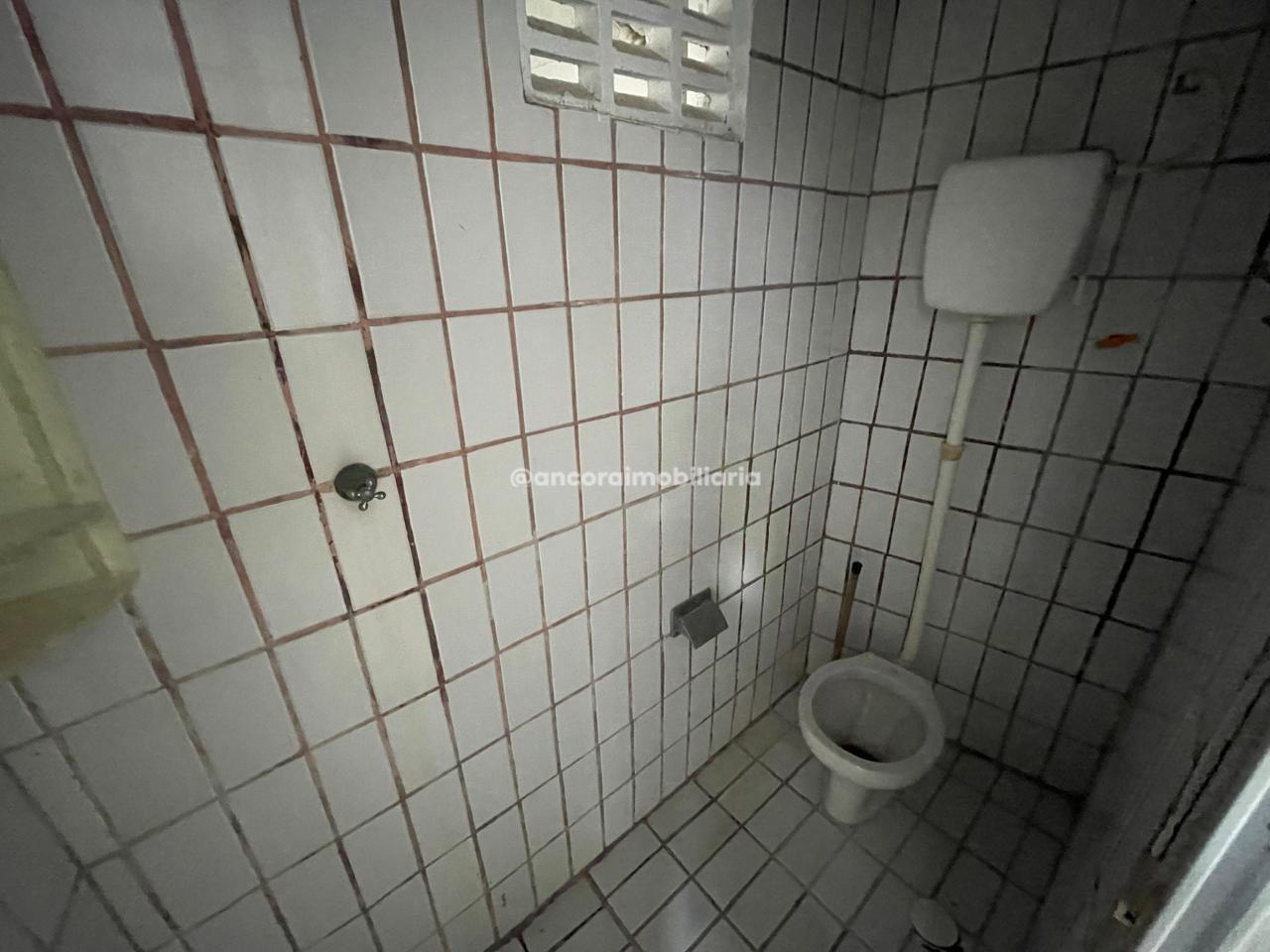 Casa Comercial para aluguel no Prado: 