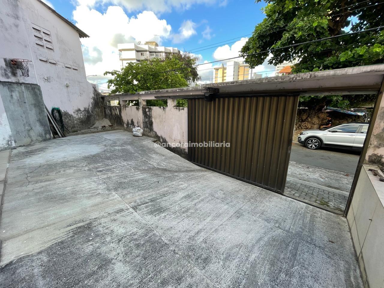 Casa Comercial para aluguel no Prado: 