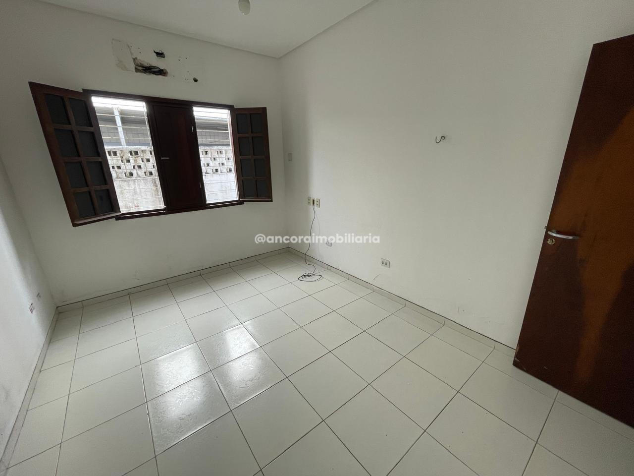 Casa Comercial para aluguel no Prado: 