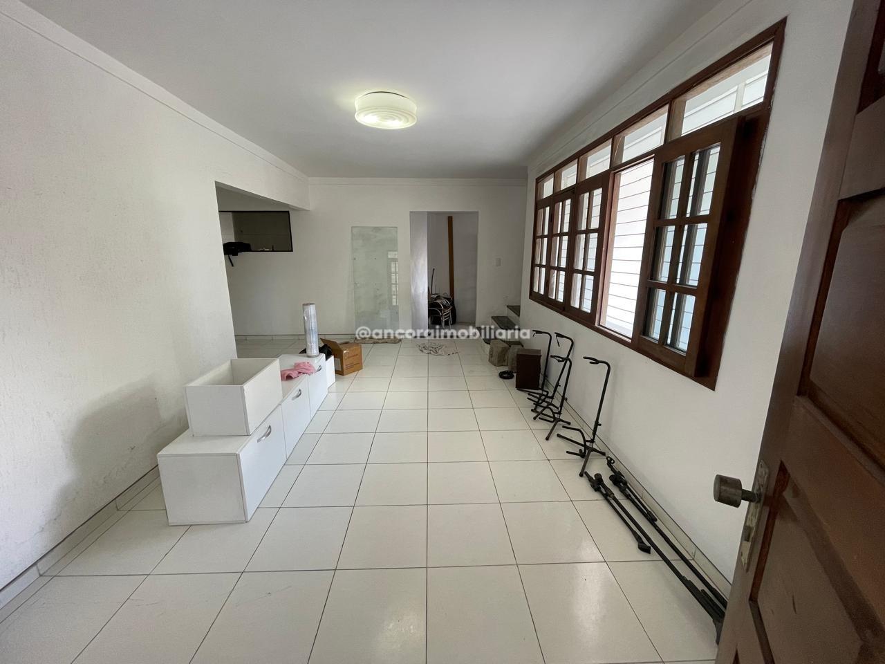 Casa Comercial para aluguel no Prado: 