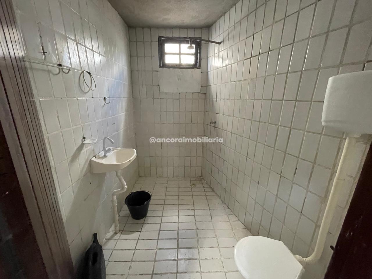 Casa Comercial para aluguel no Prado: 