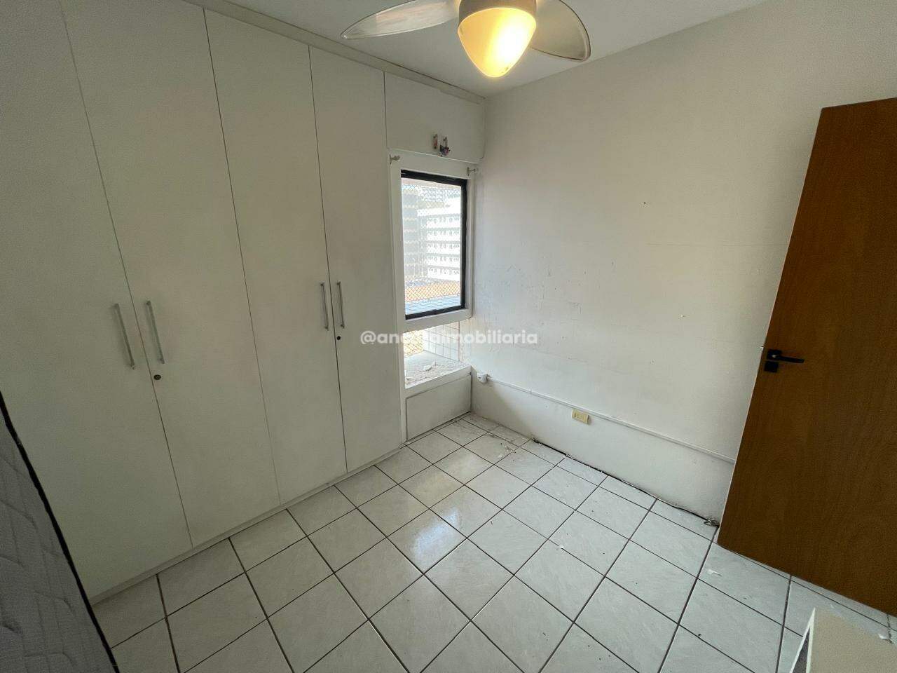 Apartamento à venda no Prado: 