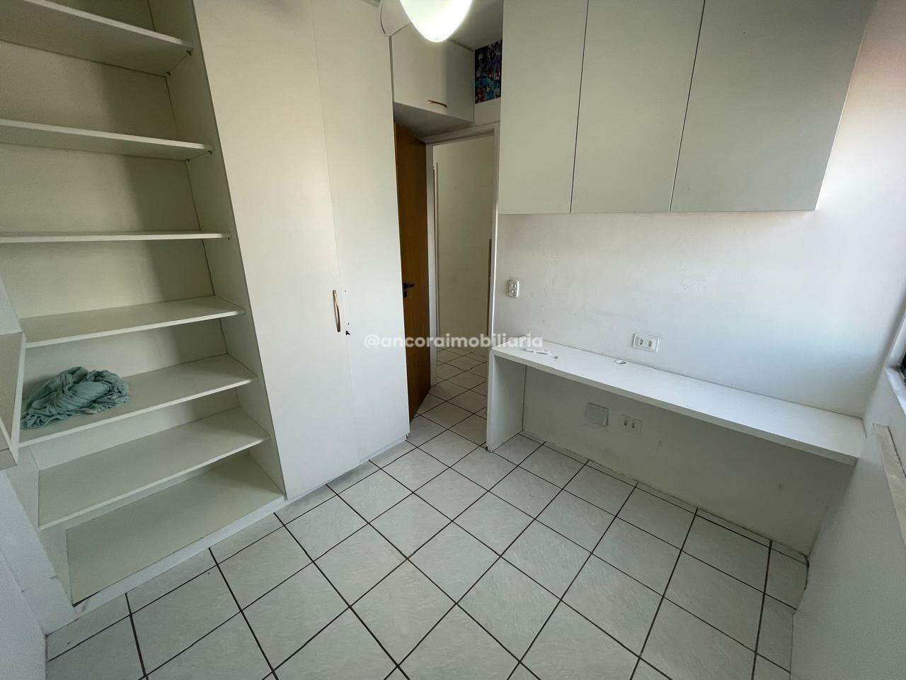 Apartamento à venda no Prado: 