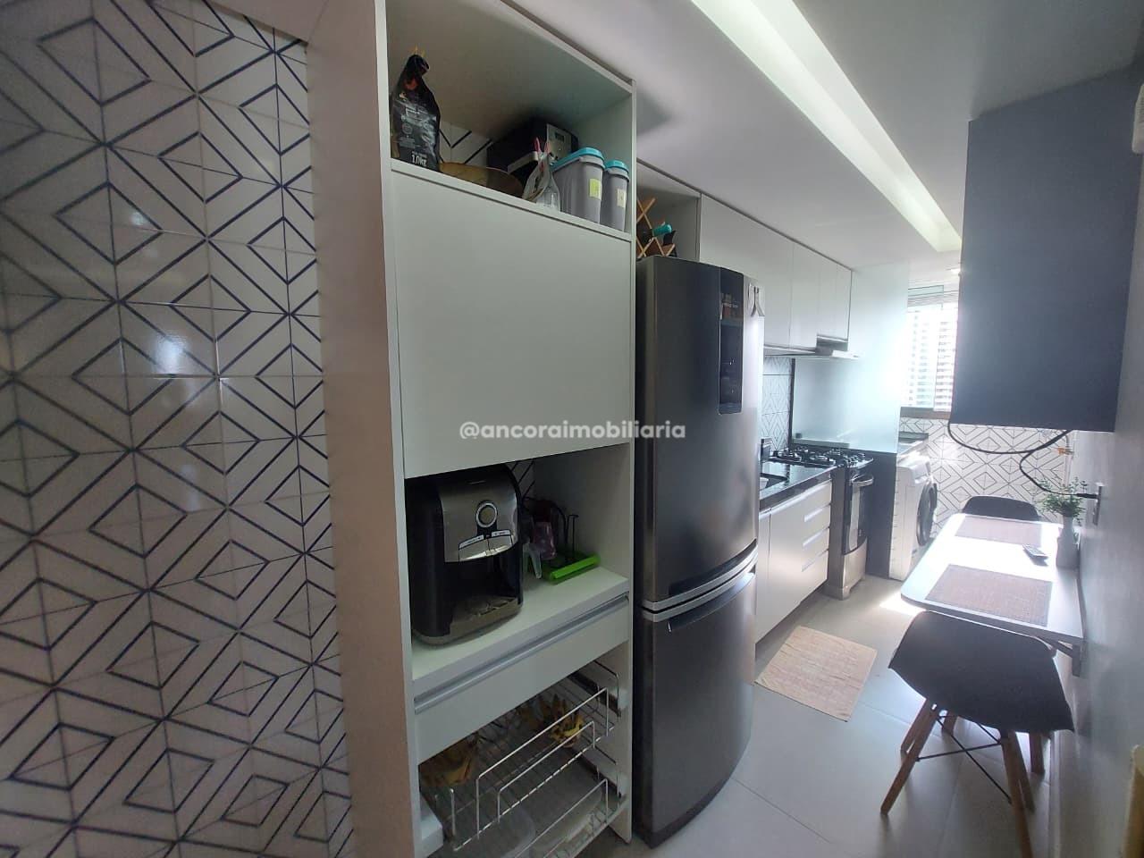 Apartamento à venda no Encruzilhada: 