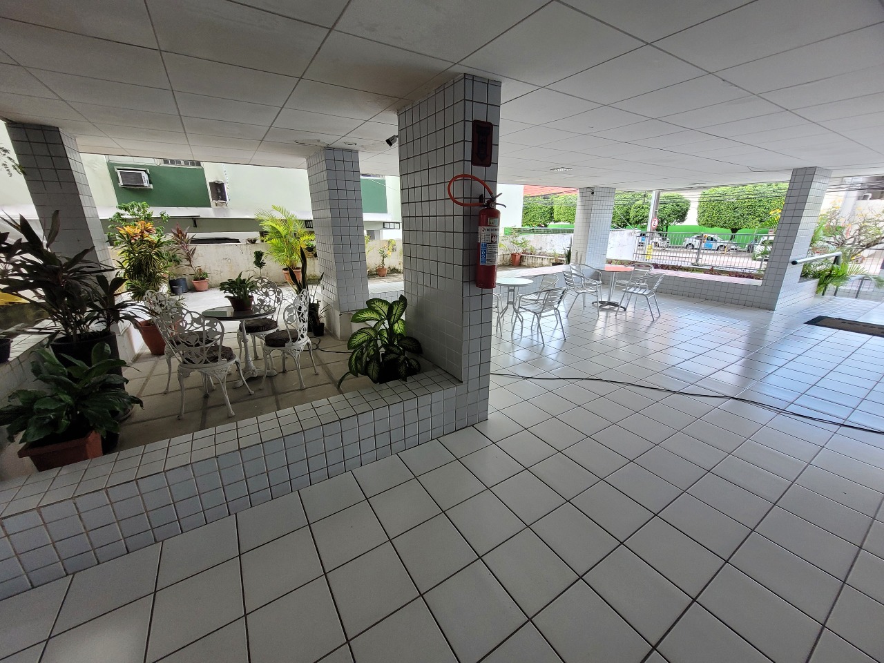 Apartamento para aluguel no Madalena: 